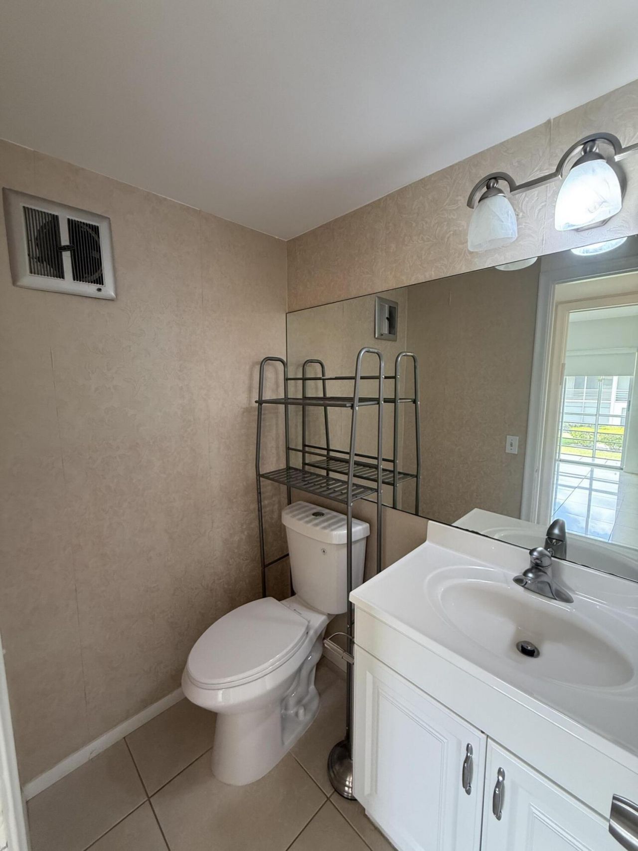 184 Easthampton H, West Palm Beach, FL 33417 Photo