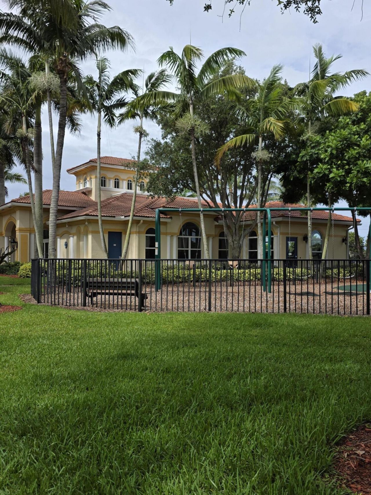 2866 S Oasis Drive, Boynton Beach, FL 33426 Photo