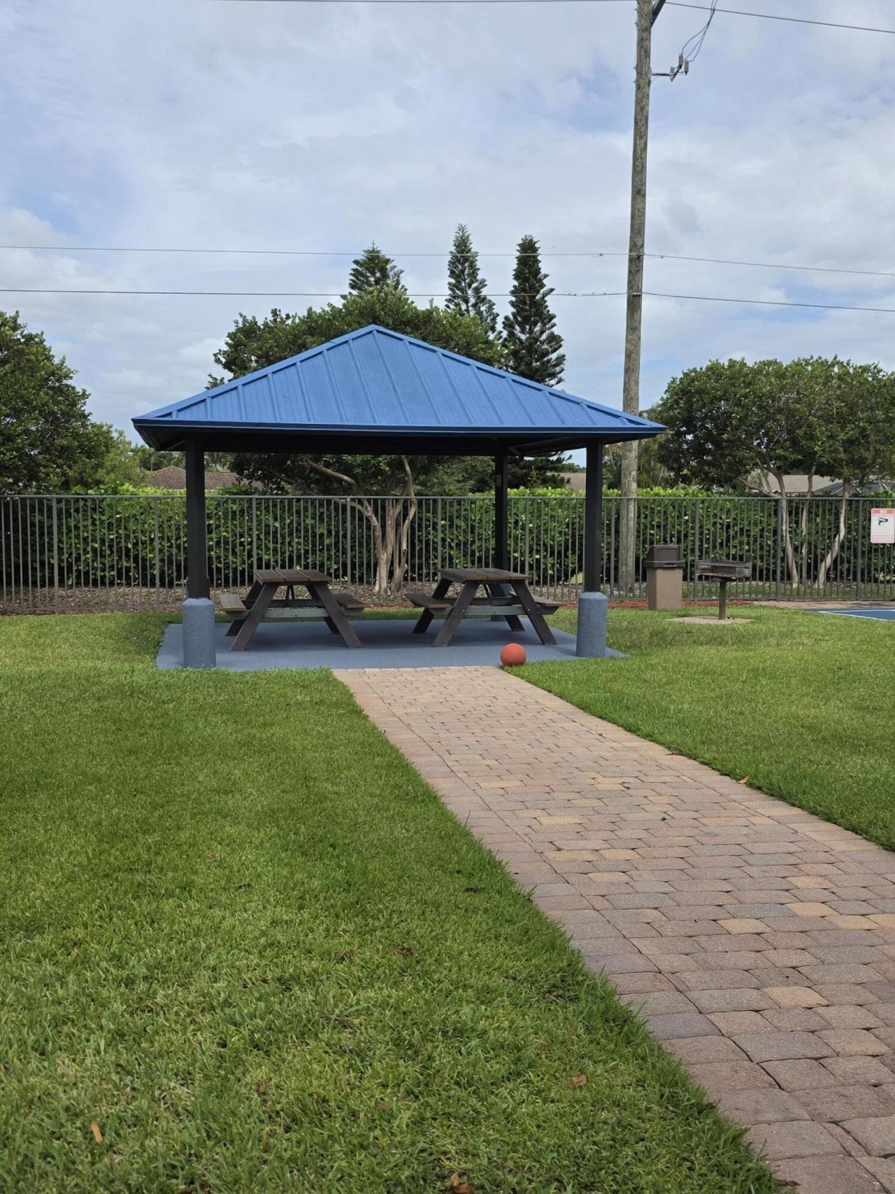 2866 S Oasis Drive, Boynton Beach, FL 33426 Photo