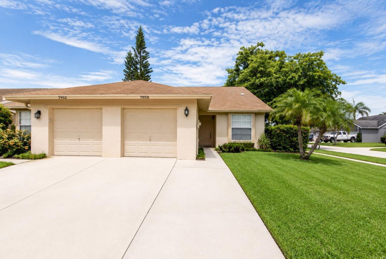 7958 Piper Lane, Lake Worth, FL 33463 Photo