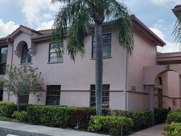 5299 Europa Drive, Unit P, Boynton Beach, FL 33437