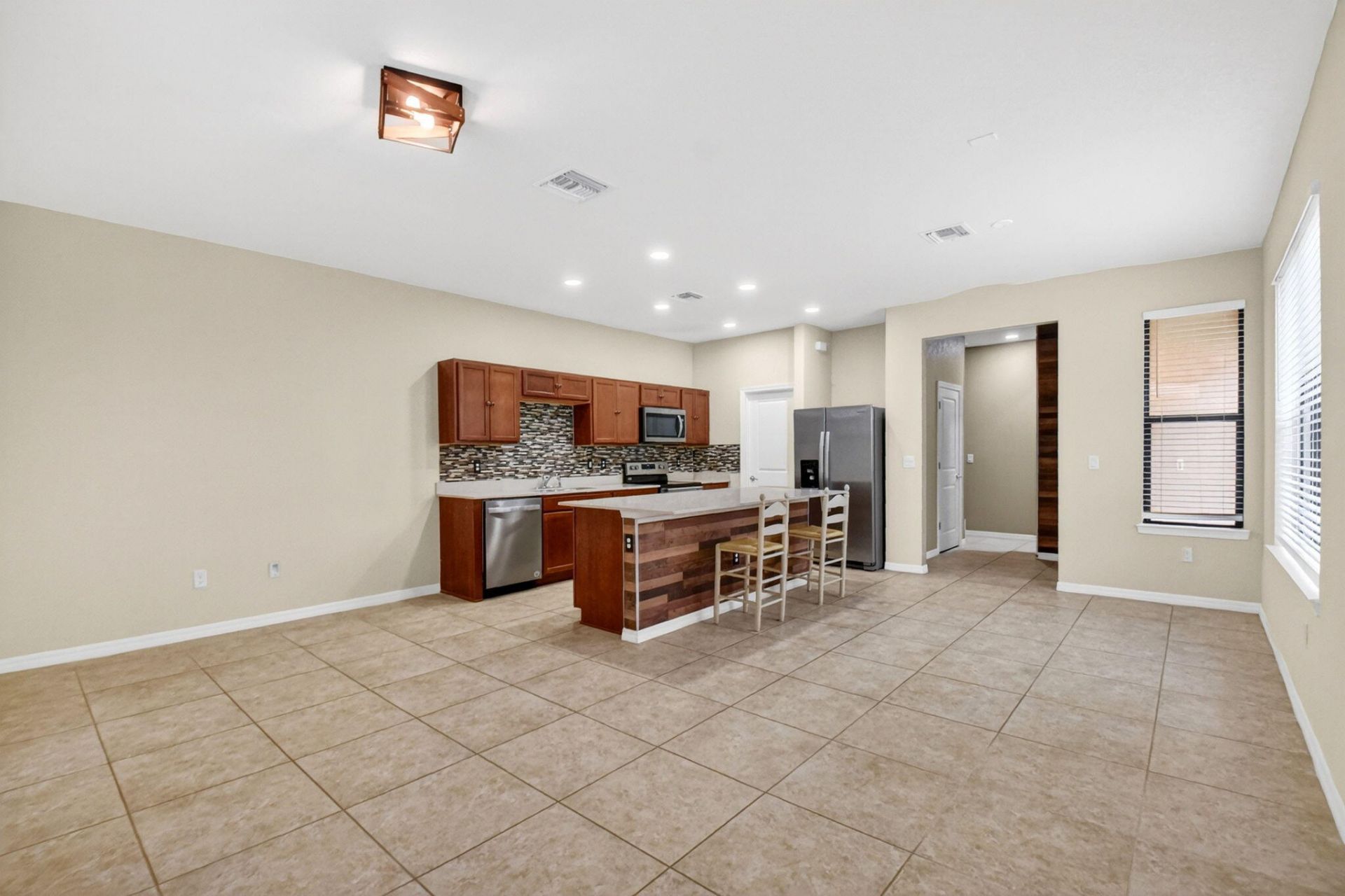 2833 Troubadour Street, Unit 2833, Palm Springs, FL 33406 Photo