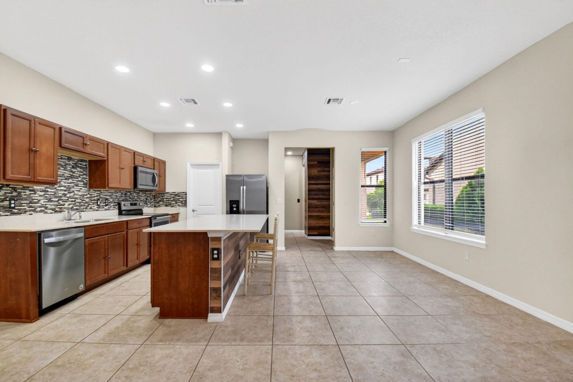 2833 Troubadour Street, Unit 2833, Palm Springs, FL 33406 Photo