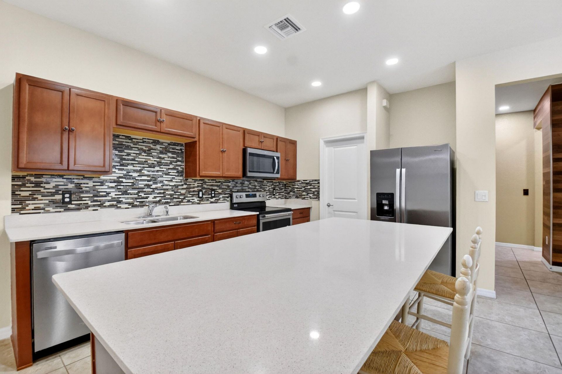 2833 Troubadour Street, Unit 2833, Palm Springs, FL 33406 Photo