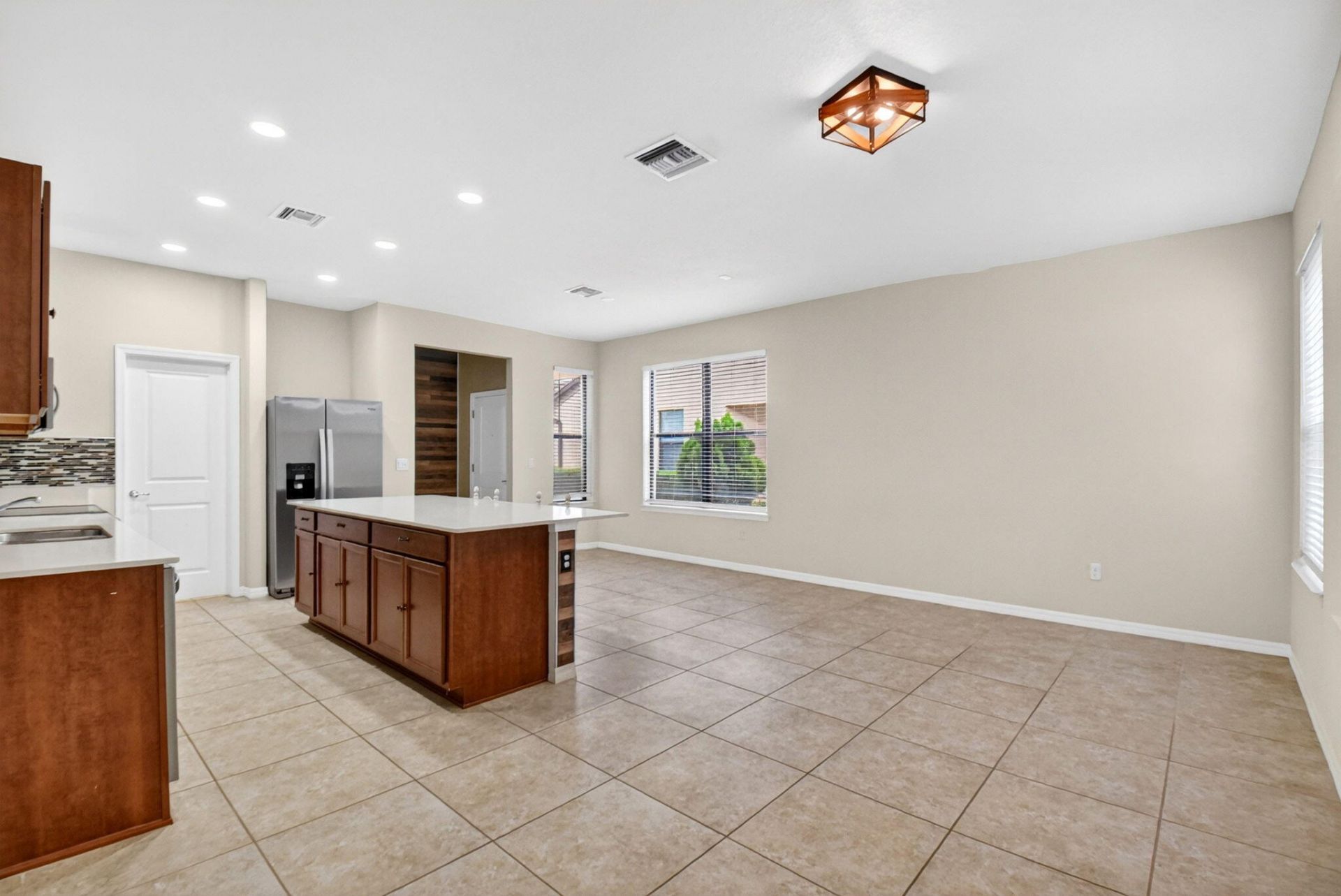 2833 Troubadour Street, Unit 2833, Palm Springs, FL 33406 Photo