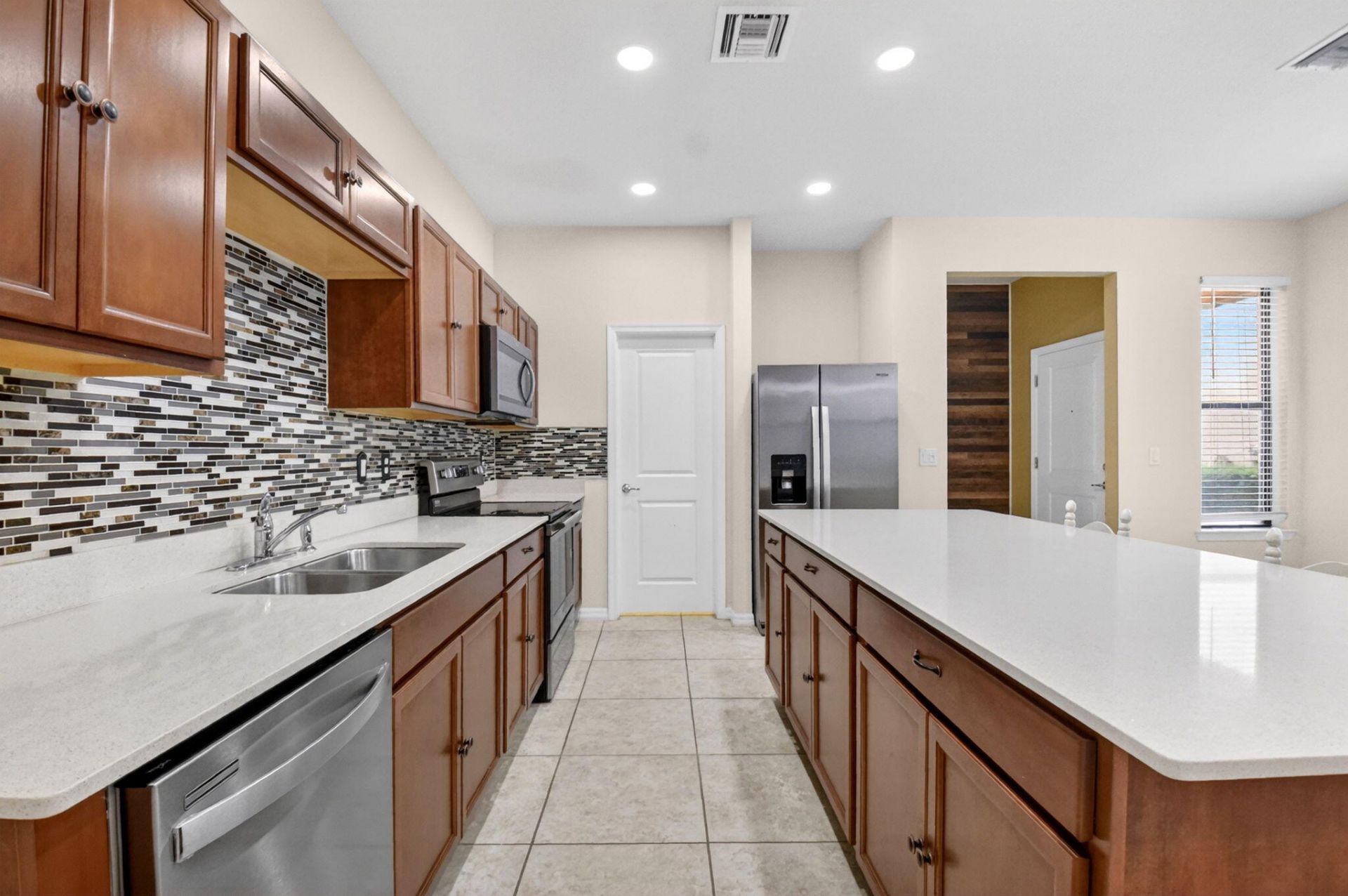 2833 Troubadour Street, Unit 2833, Palm Springs, FL 33406 Photo