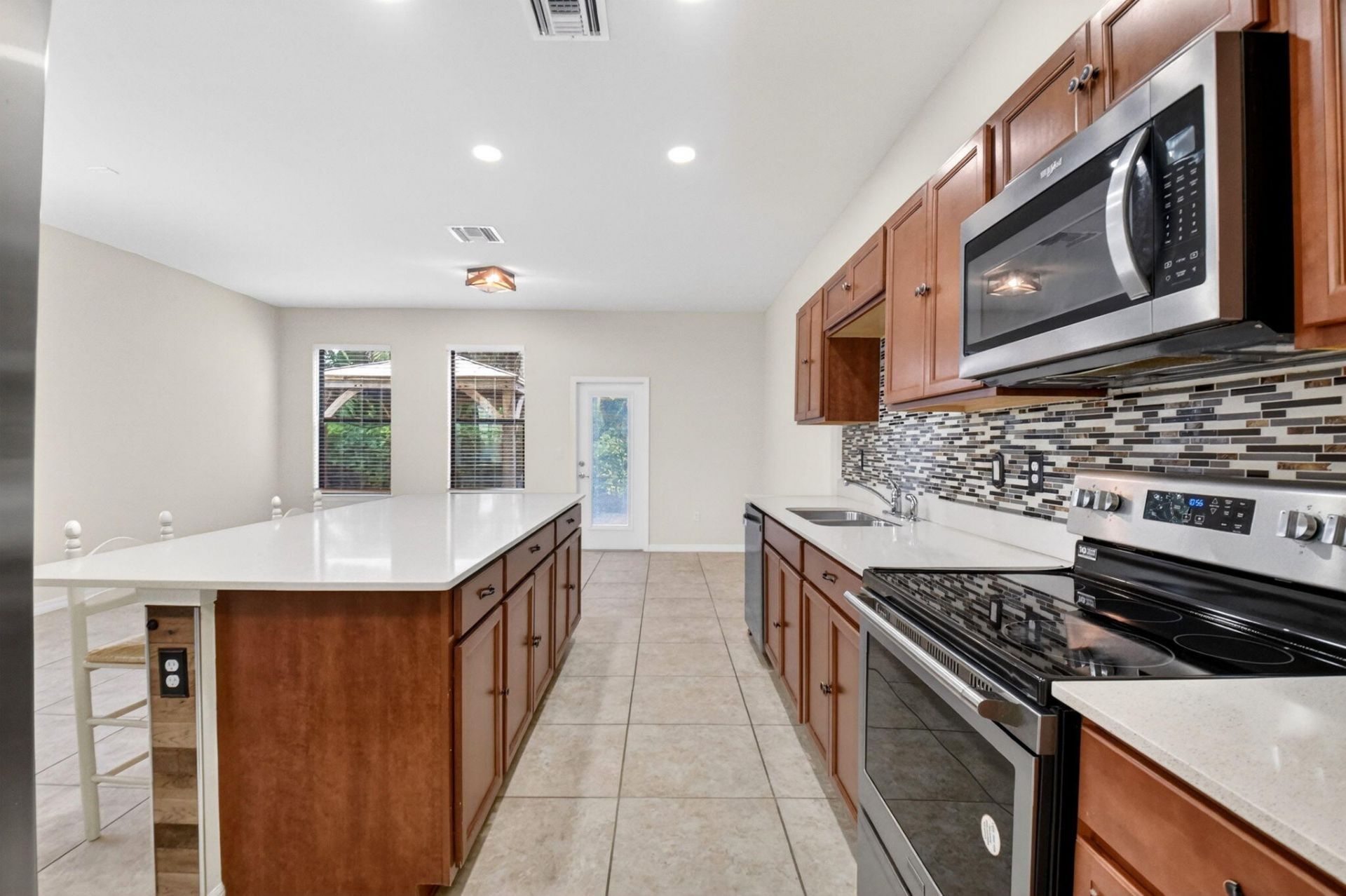 2833 Troubadour Street, Unit 2833, Palm Springs, FL 33406 Photo
