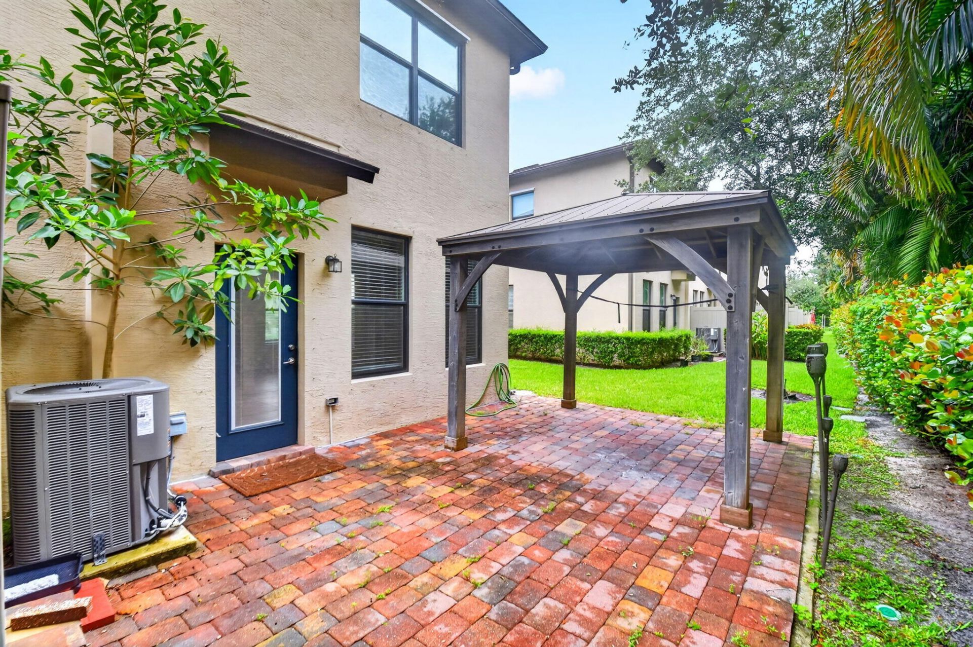 2833 Troubadour Street, Unit 2833, Palm Springs, FL 33406 Photo