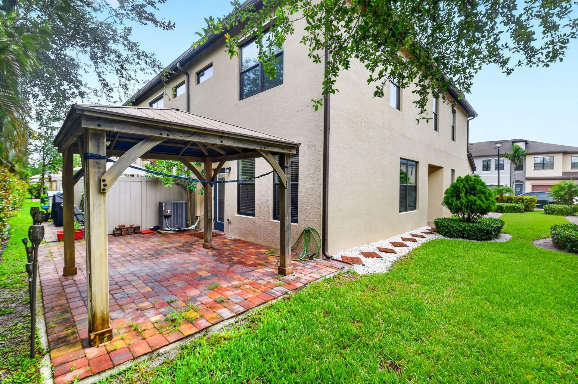 2833 Troubadour Street, Unit 2833, Palm Springs, FL 33406 Photo
