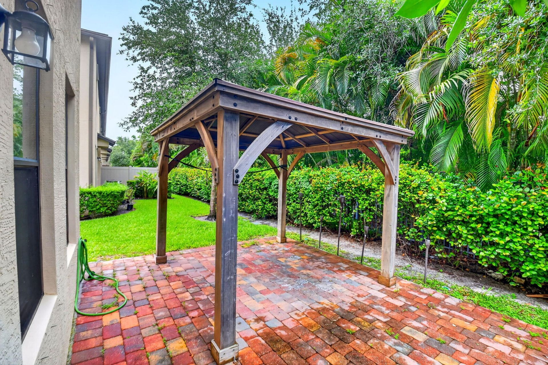 2833 Troubadour Street, Unit 2833, Palm Springs, FL 33406 Photo