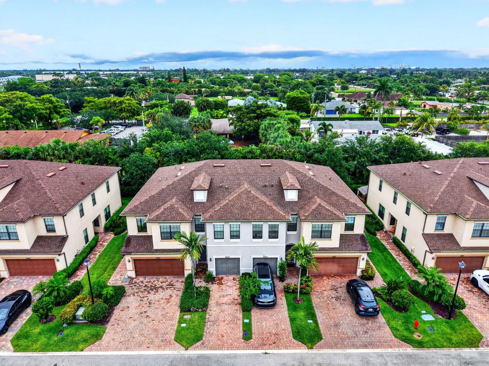 2833 Troubadour Street, Unit 2833, Palm Springs, FL 33406 Photo