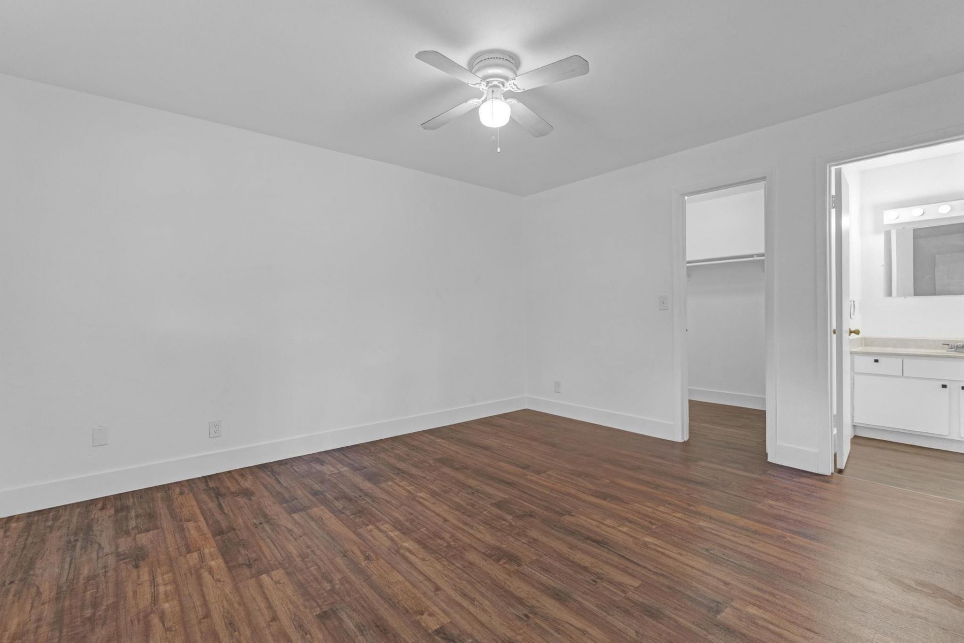 8771 NW 39th Street, Sunrise, FL 33351 Photo