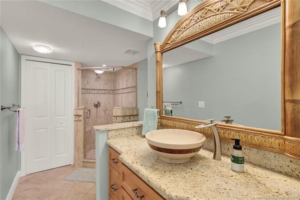 9490 S Ocean Drive, Unit 611, Jensen Beach, FL 34957 Photo