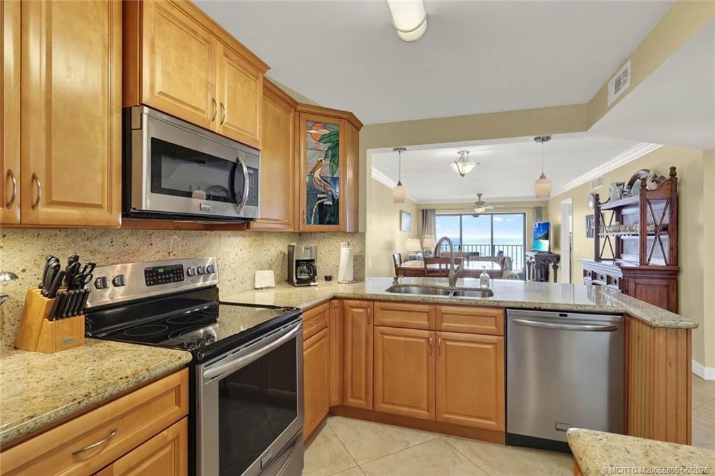9490 S Ocean Drive, Unit 611, Jensen Beach, FL 34957 Photo