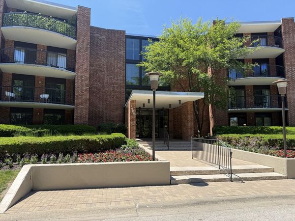 1405 E Central Road , Unit 411B, Arlington Heights, IL 60005