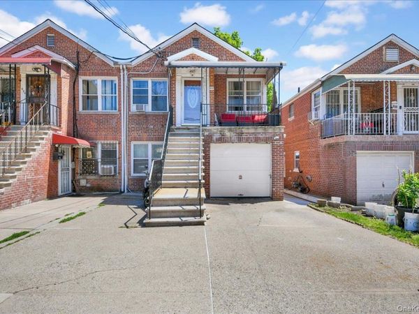 932 Neill Avenue , Bronx, NY 10462