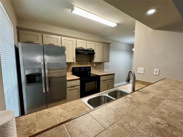 5981 Arapaho Road, Unit 303, Dallas, TX 75248
