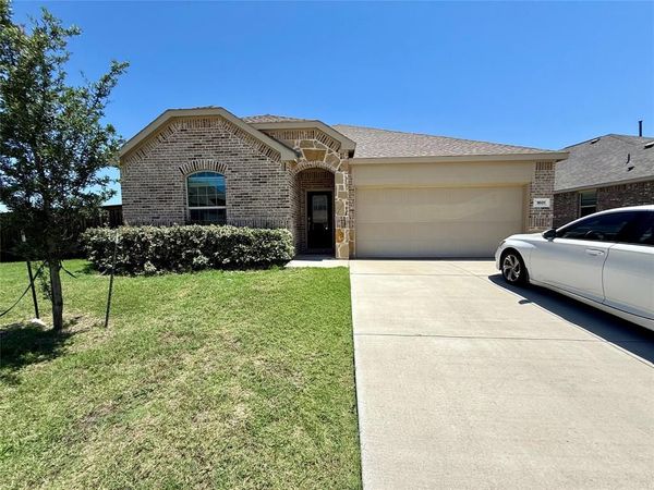1601 Lake Grove Drive, Little Elm, TX 75068