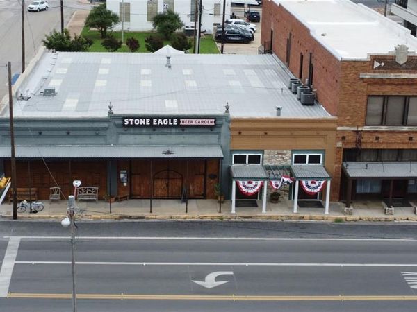 120/124 N Austin Street , Comanche, TX 76442