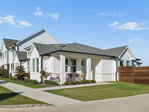 9524 Thorncrown Lane, Fort Worth, TX 76179