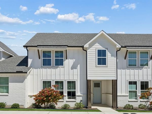 9540 Thorncrown Lane, Fort Worth, TX 76179