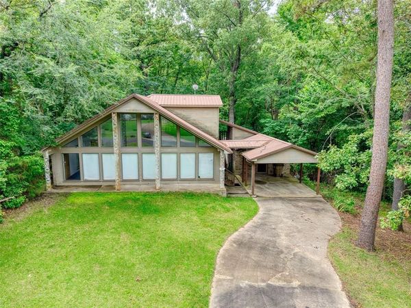 1508 Canadian Drive , Scroggins, TX 75480