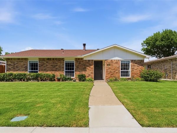 5225 Bartlett Drive , The Colony, TX 75056