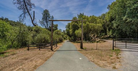 4043 Highway 49, Mokelumne Hill, CA 95245 Photo