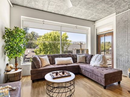 1818 L St #415, Unit 415, Sacramento, CA 95811 Photo