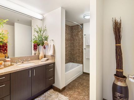 1818 L St #415, Unit 415, Sacramento, CA 95811 Photo