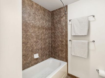 1818 L St #415, Unit 415, Sacramento, CA 95811 Photo