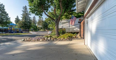 7520 Candlewood Way, Sacramento, CA 95822 Photo