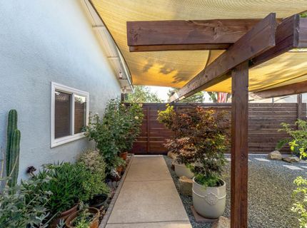 7520 Candlewood Way, Sacramento, CA 95822 Photo