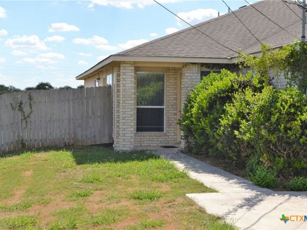 2744 Fm-1044 , New Braunfels, TX 78130