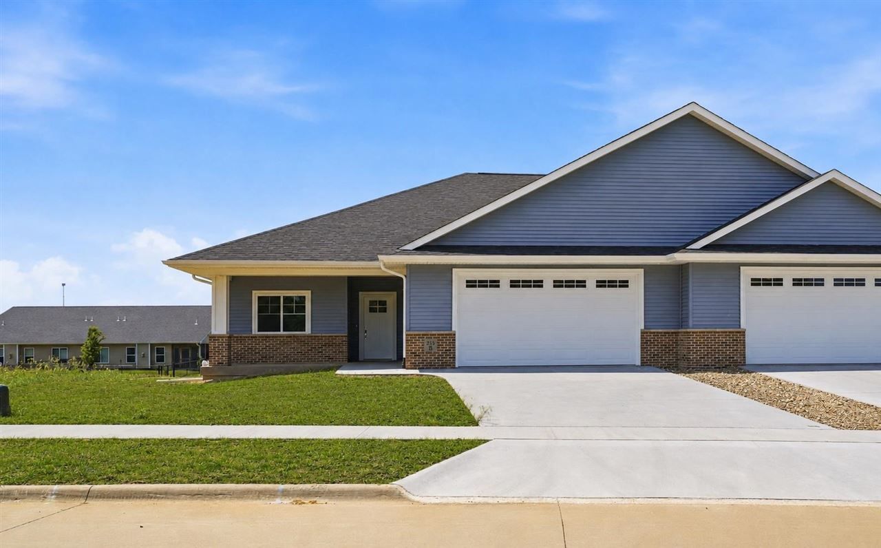 215b Timberline Terrace, Kalona, IA 52247 Main Photo
