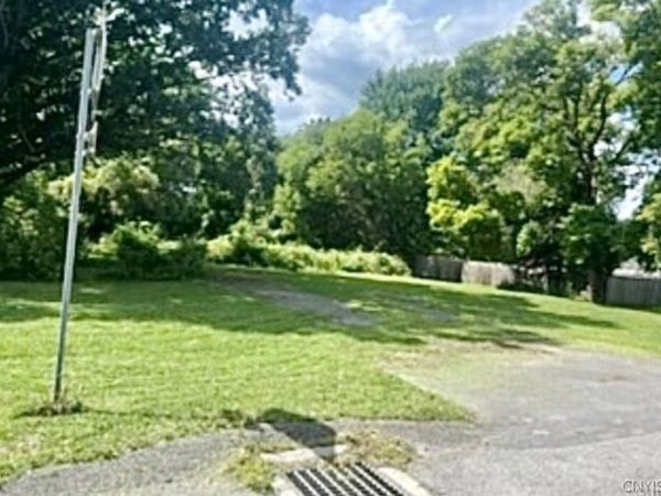 Warners Road , Camillus, NY 13031