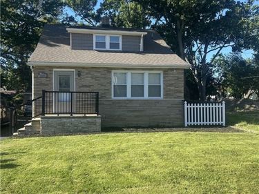24371 Hartland Drive , Euclid, OH 44123