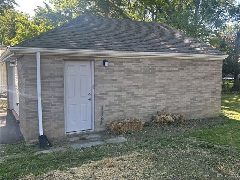24371 Hartland Drive , Euclid, OH 44123 Photo 7