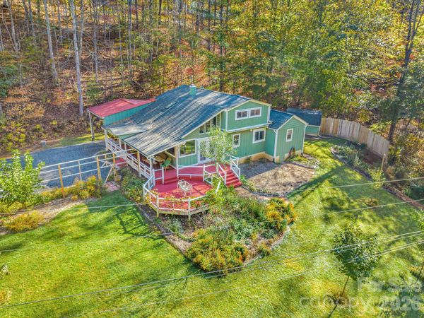 226 Fish Pond Lane , Burnsville, NC 28714