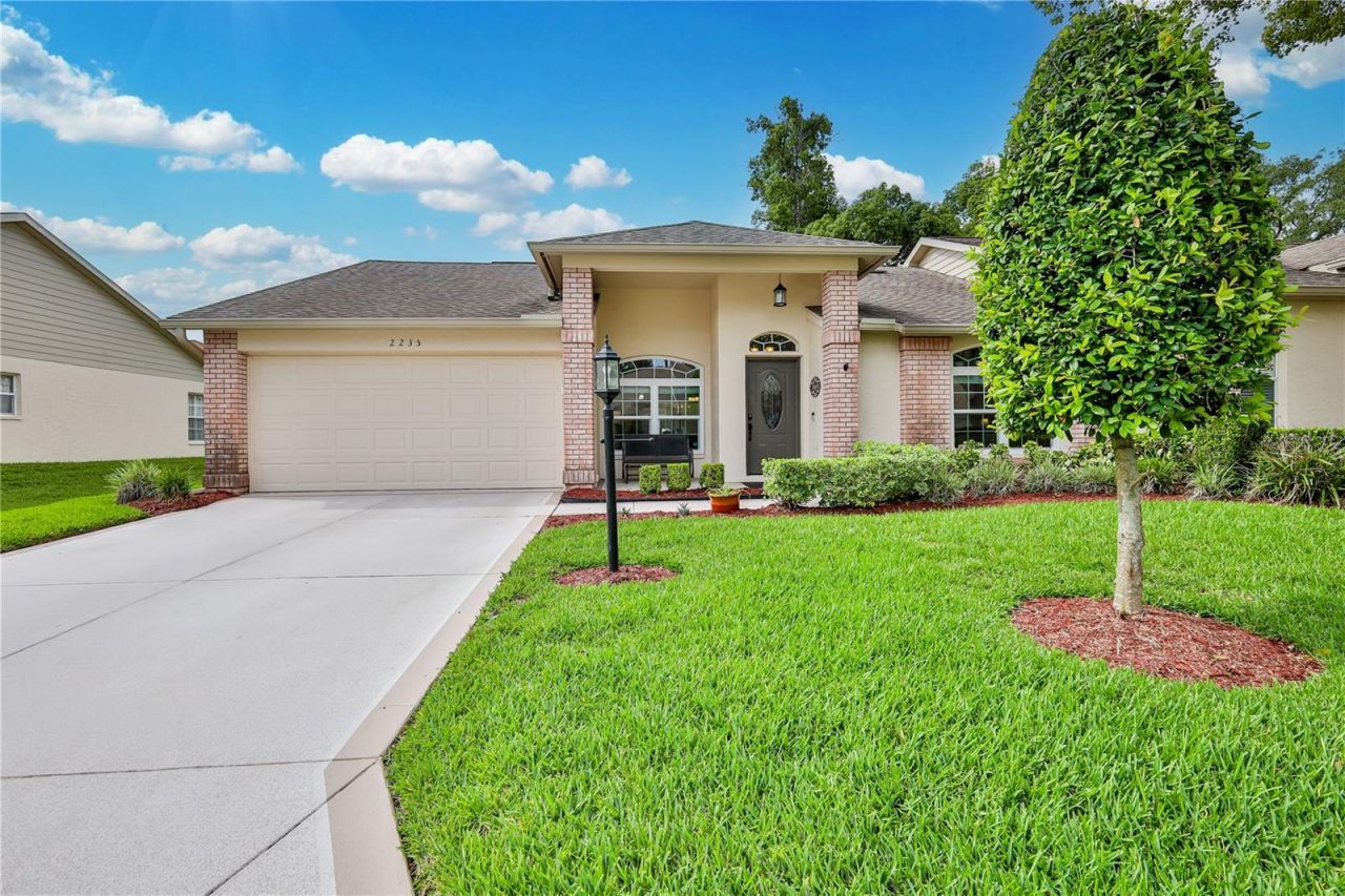 2235 Springmeadow Drive , Spring Hill, FL 34606 Photo