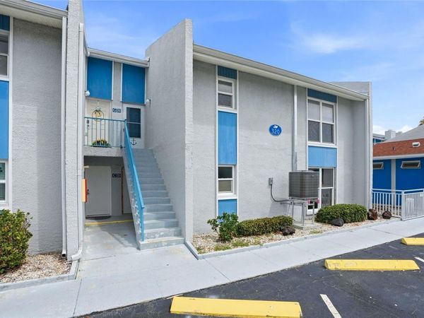 320 MEDALLION BOULEVARD , Unit H, MADEIRA BEACH, FL 33708