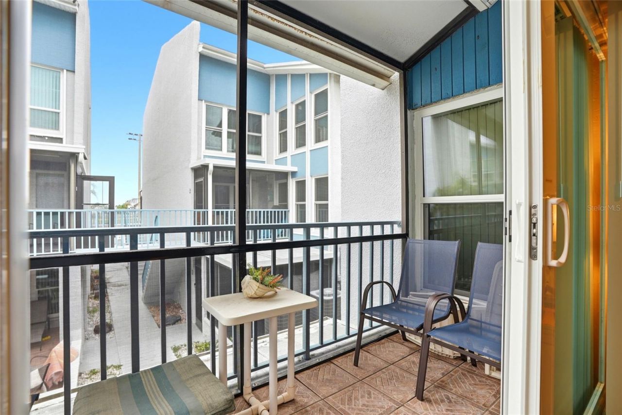 320 Medallion Boulevard , Unit H, Madeira Beach, FL 33708 Photo