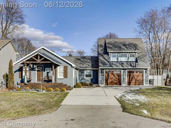 3105 Culbertson Avenue, Rochester Hills, MI 48307