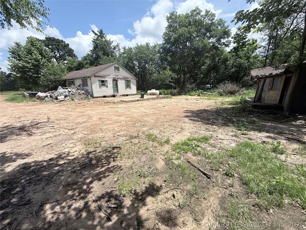 600 SE 8th Street , Antlers, OK 74523