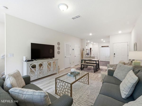 51 SCOTCH PEBBLE Drive, St. Johns, FL 32259