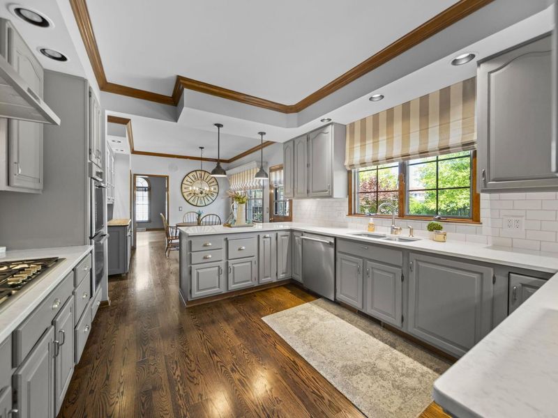 758 Mayfield Drive , Marion, OH 43302 Photo 8