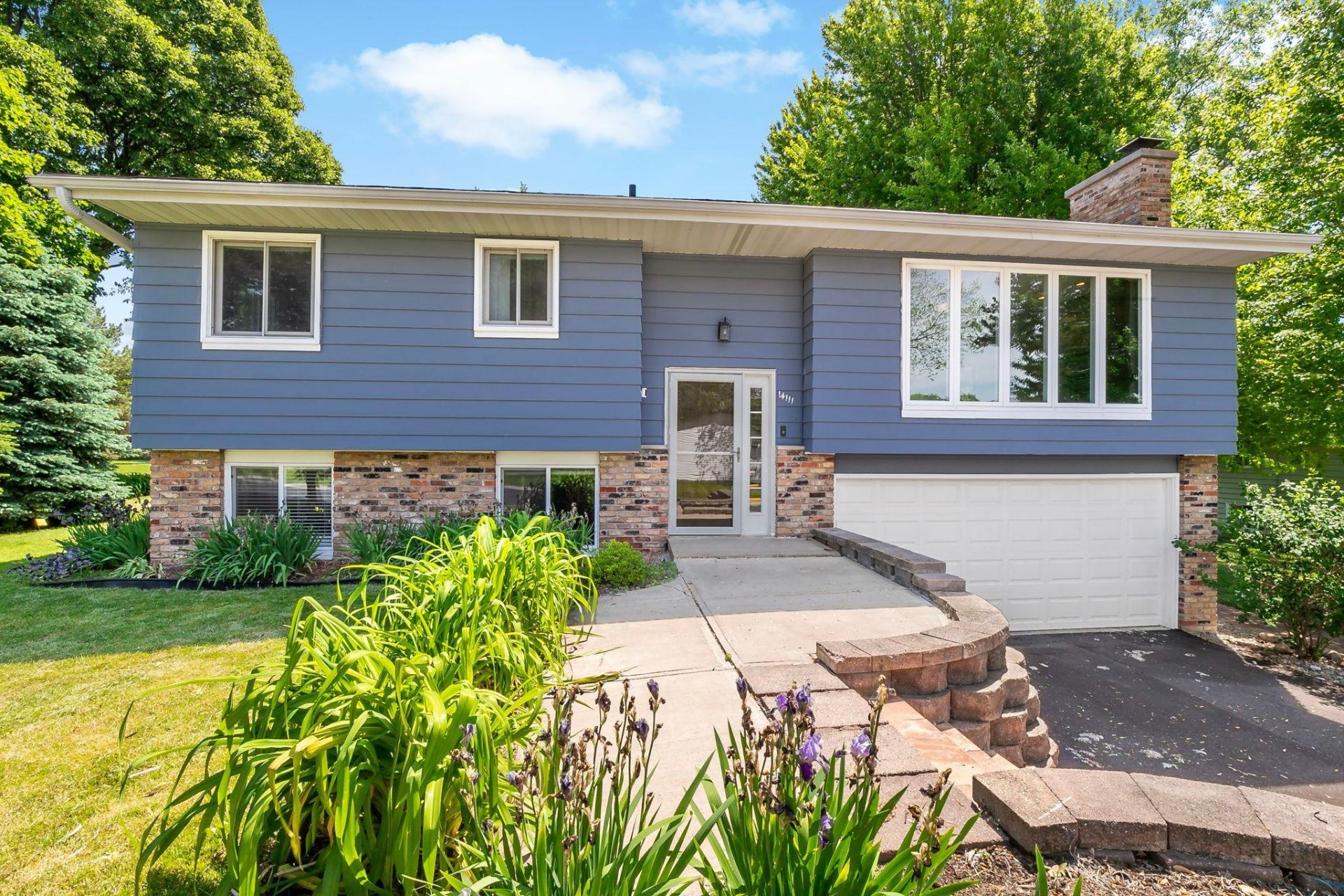14111 Timothy Avenue Ne, Prior Lake, MN 55372 Main Photo