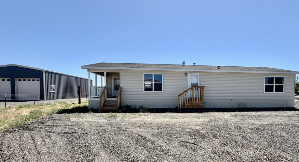 7730 Remington Road, Silver Springs, NV 89429 Photo