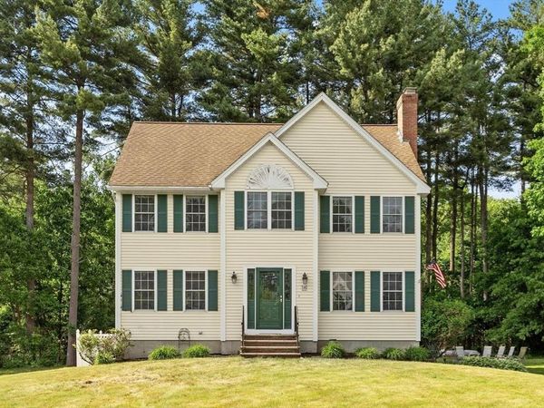 135 Jennies Way, Tewksbury, MA 01876