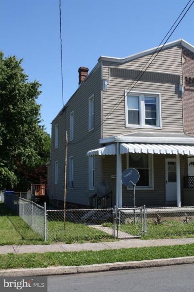 6724 SOMERSET STREET , HARRISBURG, PA 17111